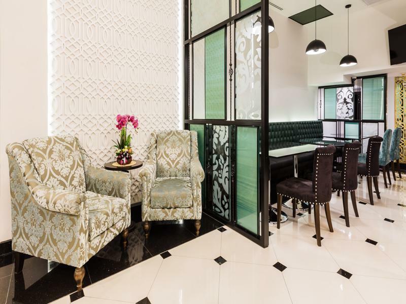The Fah Silom Hotel Banguecoque Exterior foto